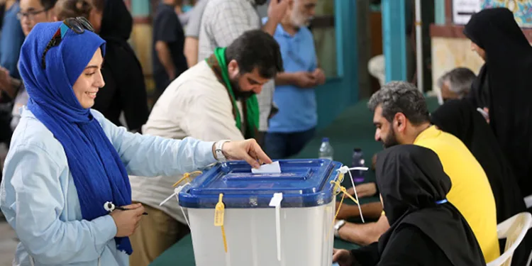 İran’da seçim ikinci tura kaldı