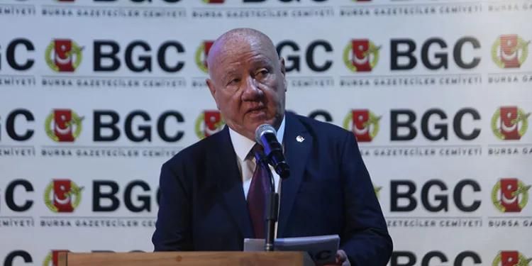 Nuri Kolaylı güven tazeledi