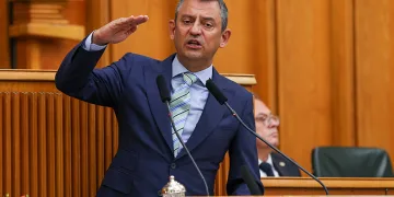 Özgür Özel’den Şimşek-Karatepe görüşmesine ilişkin açıklama