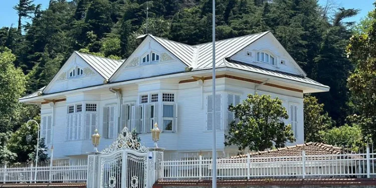 Yalı soygununda 3 şüpheli tutuklandı