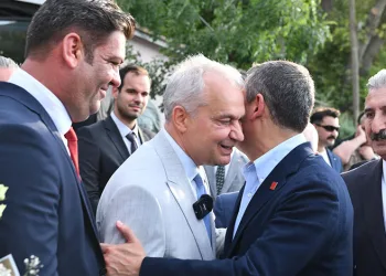 Mustafakemalpaşa’ya özel ziyaret