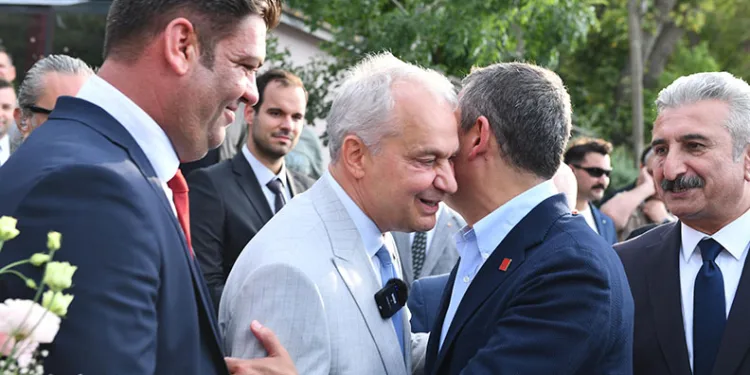 Mustafakemalpaşa’ya özel ziyaret