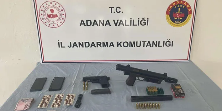Adana’da ev ve iş yerlerine ateş eden 2 kişi yakalandı