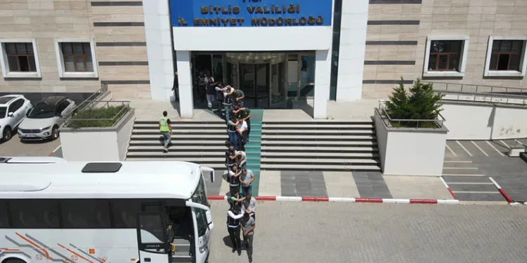 Bitlis’teki sahte sağlık raporu operasyonunda 19 kişi tutuklandı