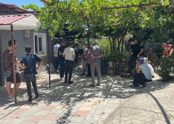 Halasına ev yaptı, alacağı 300 bin lirayı isteyince öldürüldü