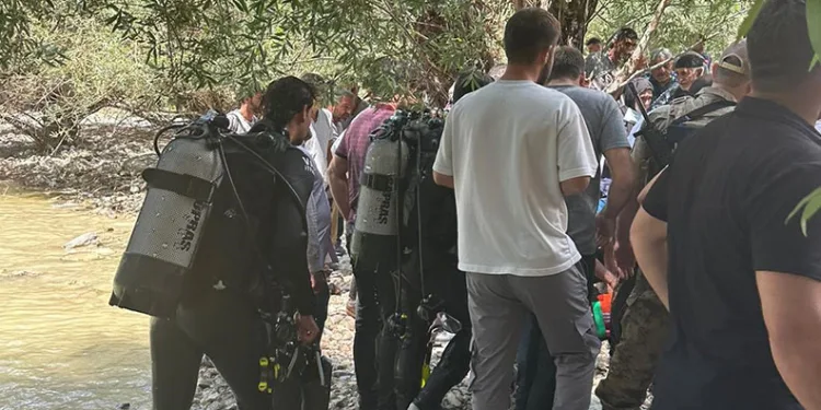 Van’da suya girdikten sonra boğulma tehlikesi geçiren kız çocuğu hastaneye kaldırıldı