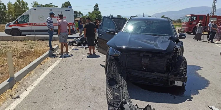 Ciple çarpışan motosikletteki 1 kişi öldü, 1 kişi yaralandı