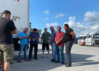 Türk şoförlerin Gürcistan’da alıkonulduğu iddiası