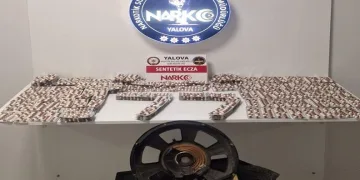 Yalova’da panelvanın ses sistemine zulalanmış uyuşturucu ele geçirildi