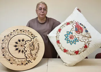 Hobisi gelir kapısı oldu