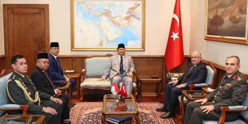 Bakan Güler, Endonezya Cumhurbaşkanı Subianto’yu kabul etti