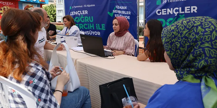 Üniversite tercihlerinde Büyükşehir rehberliği
