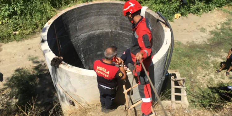 Serinlemek için girdiği su kuyusu sonu oldu