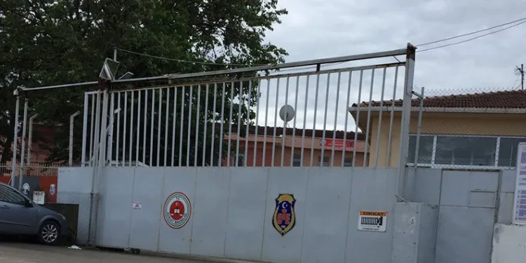 Cezaevinde kendini asan mahkum kurtarılamadı