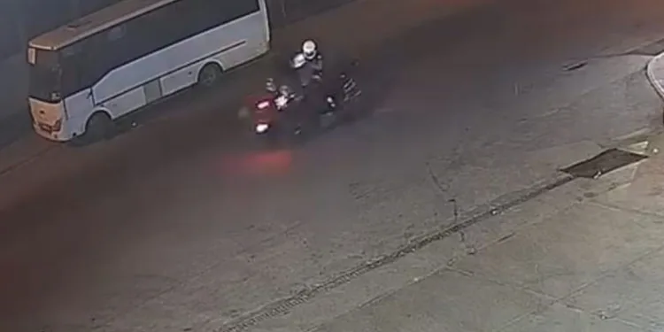 Motosikletler çarpıştı: 2’si polis 3 yaralı