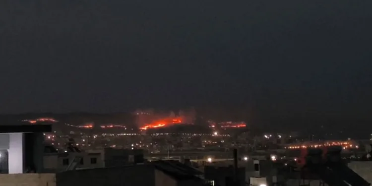 Şanlıurfa’da dağlık alanda çıkan yangın kontrol altına alındı