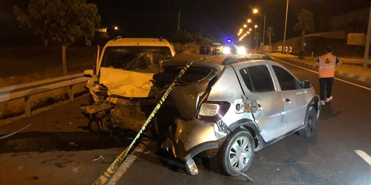 Cizre’de hafif ticari ve otomobil çarpıştı, çoban hayatını kaybetti