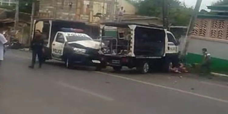 Filipinler’de bir kişi kaçırdığı polis aracıyla yayaların arasına daldı: 3 ölü