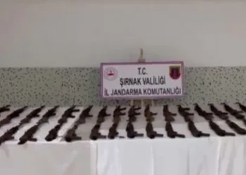 Şırnak’ta 36 adet AK-47 piyade tüfeği ele geçirildi