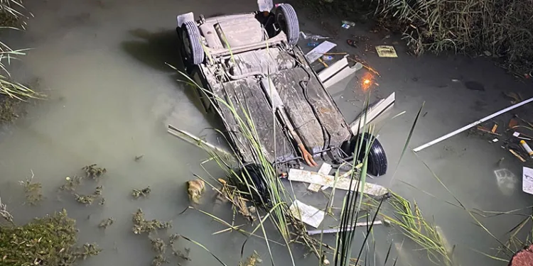 Manavgat’ta otomobil kanala uçtu: 1 ölü, 4 yaralı