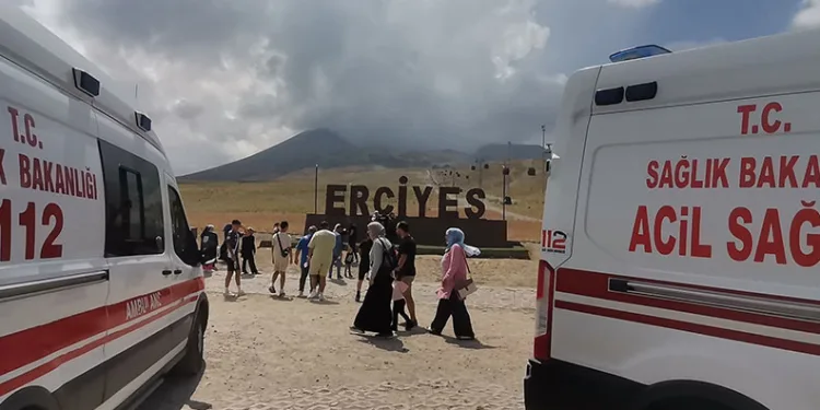 Erciyes’te dağcılar kaza geçirdi