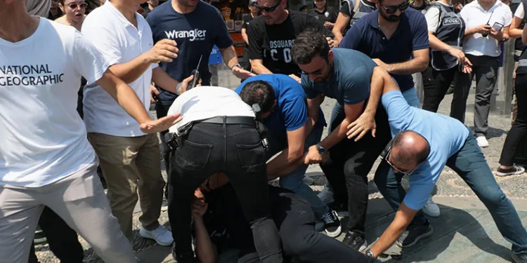 Yasak kararına rağmen yapılmak istenen LGBT açıklamasına 4 gözaltı