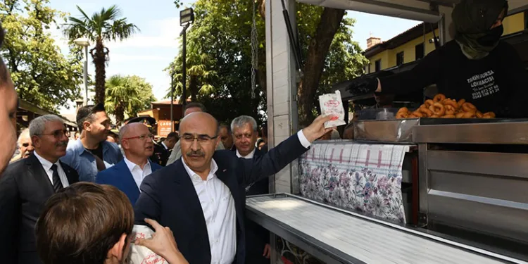 Osmangazi’de 15 Temmuz şehitleri için lokma ikramı