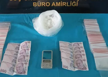 Bursa’da dur ihtarına uymadı, motosikletten uyuşturucu çıktı