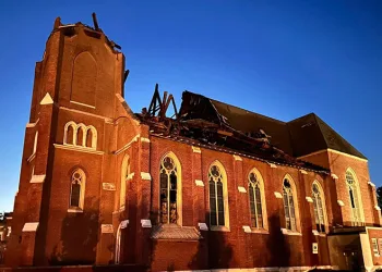 New York’u hortum vurdu: 1 kişi öldü, acil durum ilan edildi
