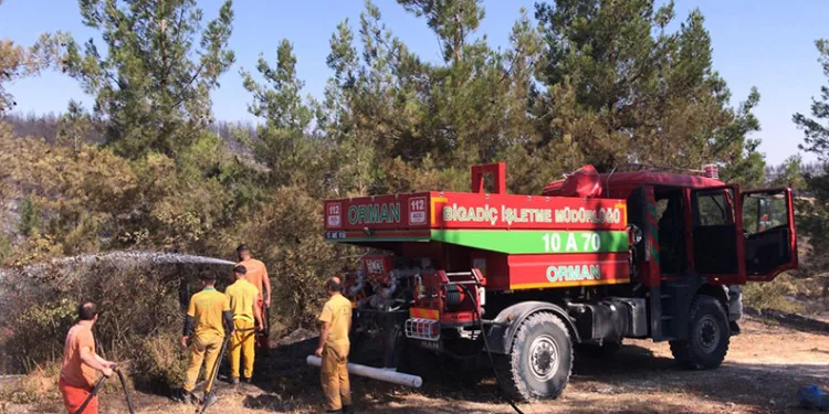 Balıkesir’deki yangın 20 saat sonra kontrol altında