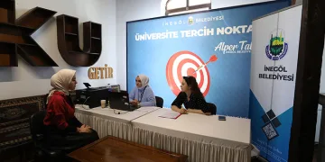 Öğrencilere ücretsiz tercih danışmanlığı