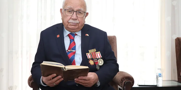 Kıbrıs gazisi kurşunlar arasında tarih yazdı