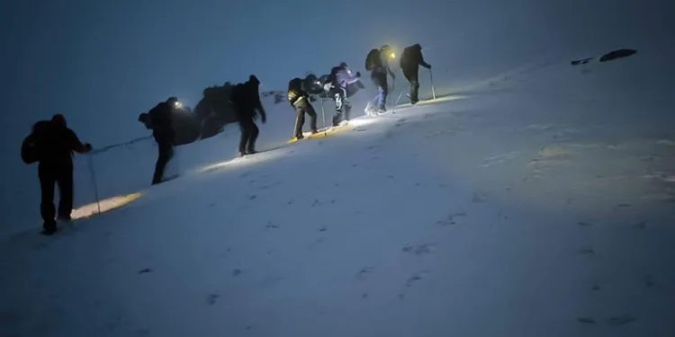 Kaybolan 2 dağcı ölü bulundu