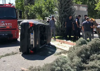 Elazığ’da trafik kazası: 3 yaralı