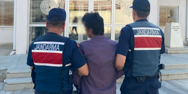 Trafikte tartıştığı şahsı silahla yaraladı