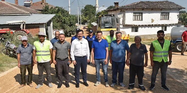 Yenişehir’in kırsalında sorunlar çözülüyor