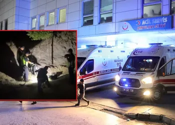 Virajı alamayan otomobil motosiklete çarptı: 2 ölü