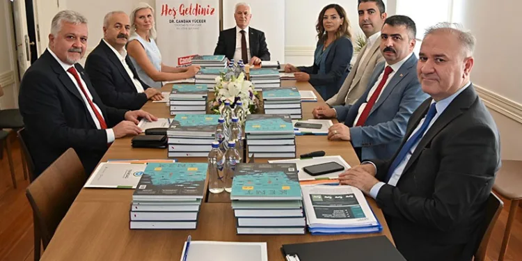 Marmara Belediyeler Birliği’nde gündem sokak hayvanları ve deprem