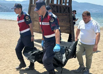 Bursa’da kıyıya vuran cesedin kimliği araştırılıyor