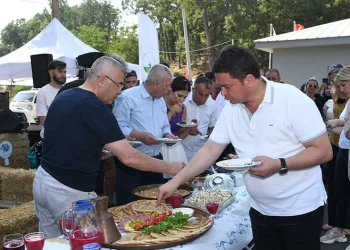 Osmangazi’nin köylerinde şenlik dolu bir yaz