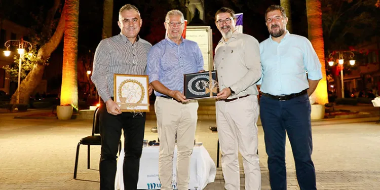 101. yılında Lozan Mudanya’da konuşuldu
