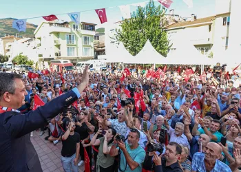 Özgür Özel: Gemlik’in gündemi kentsel dönüşüm