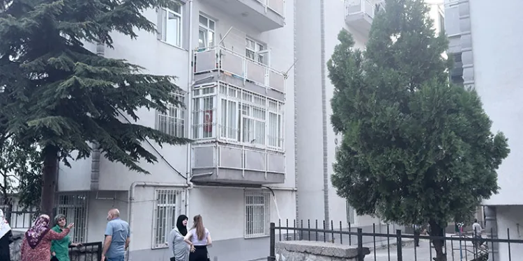 Kocaeli’de aile faciası: Eşini ve 2 çocuğunu vurdu