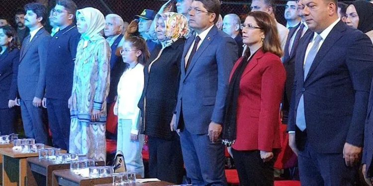 Yılmaz Tunç’tan ABD kongresine tepki