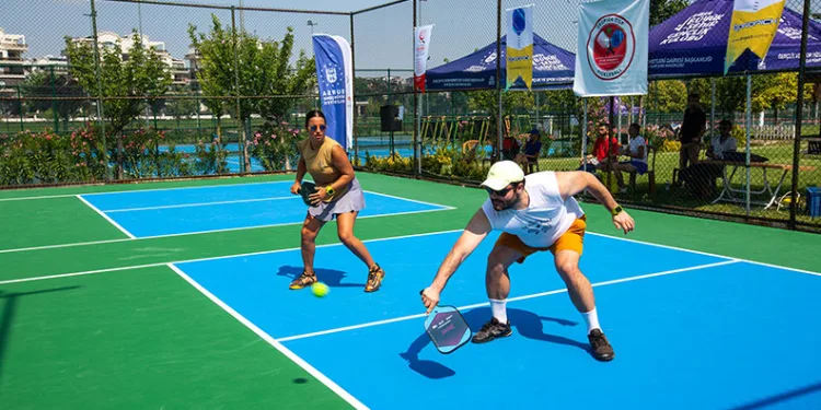 Bursa’nın ilk ‘Pickleball Turnuvası’ yapıldı