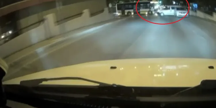 Bursa’da sosyal medyada canlı yayın yaparken kaza yaptılar