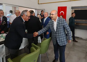 Vali Demirtaş Kıbrıs gazileri ile bir araya geldi