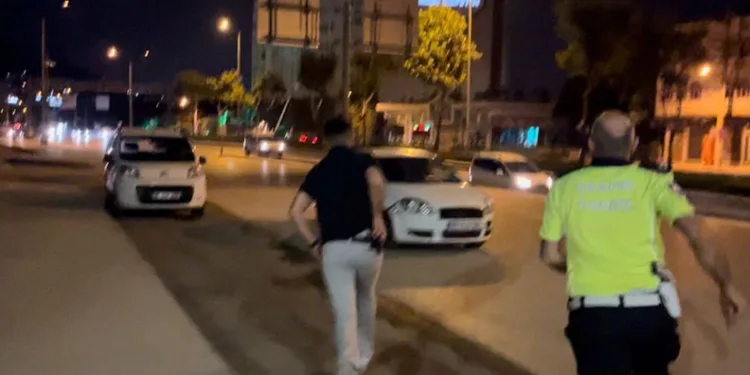 Bursa’da polisten kaçamayınca “Araba stop etti” dedi