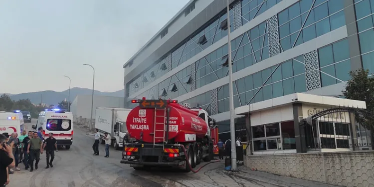 Bursa’da tekstil fabrikasında yangın