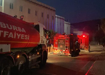 Bursa’da tekstil fabrikasında yangın
